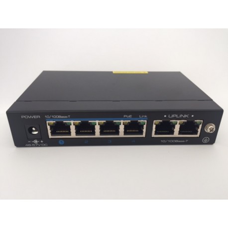 Switch 4 porte PoE 60W 10/100m + 2 uplink 60W 10/100 per tvcc